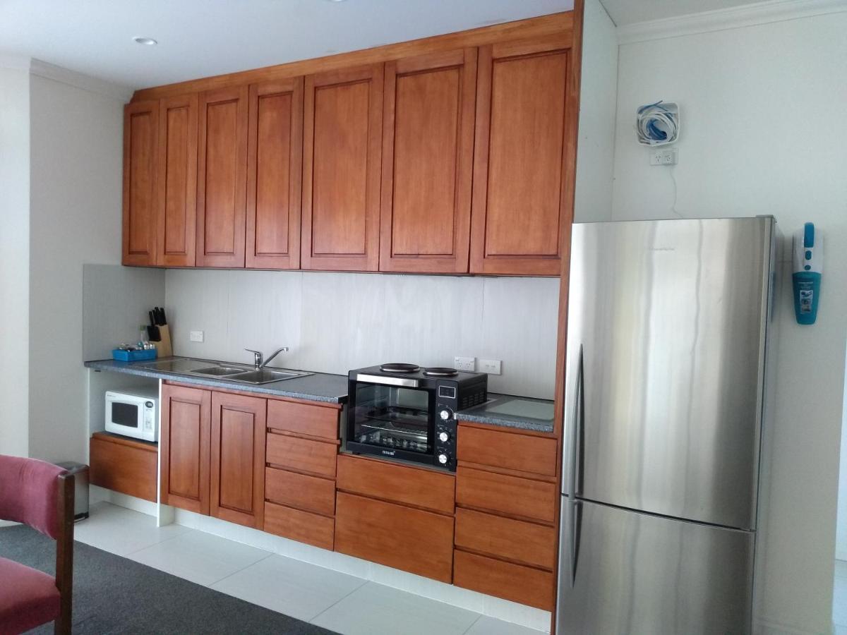 Apartamento Quiet Location With View And Public Transport Wellington Exterior foto